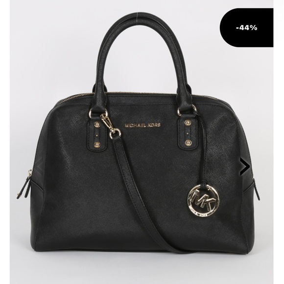 Michael Kors Handbags - Michael Kors jet set satchel black saffiano leather crossbody bag